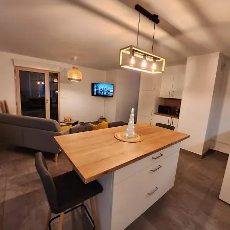 Apartamento Part-dieu Superbe 2 *